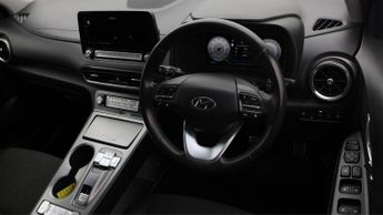 Hyundai KONA PREMIUM