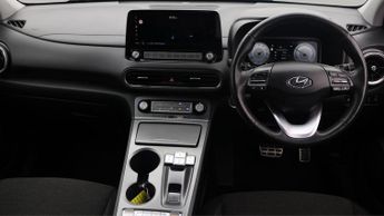 Hyundai KONA PREMIUM