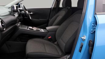 Hyundai KONA PREMIUM