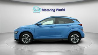 Hyundai KONA PREMIUM