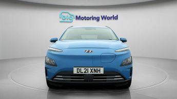 Hyundai KONA PREMIUM