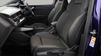 Audi Q4 e-tron S LINE