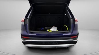 Audi Q4 e-tron S LINE