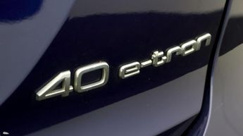 Audi Q4 e-tron S LINE