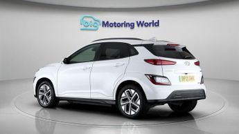 Hyundai KONA PREMIUM