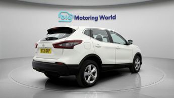 Nissan Qashqai DIG-T ACENTA PREMIUM DCT