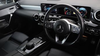 Mercedes-Benz CLA CLA 200 AMG LINE