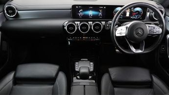 Mercedes-Benz CLA CLA 200 AMG LINE