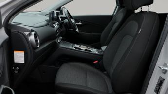 Hyundai KONA PREMIUM