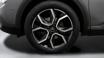 Citroen e-C4 SHINE PLUS