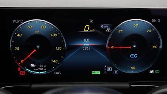 Mercedes-Benz EQA EQA 300 4MATIC AMG LINE