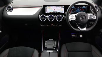Mercedes-Benz EQA EQA 300 4MATIC AMG LINE