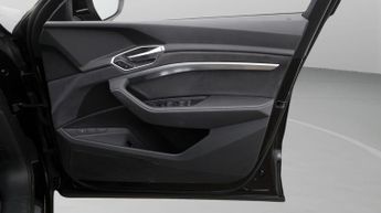 Audi e-tron SPORTBACK QUATTRO S LINE