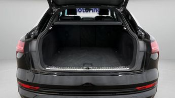 Audi e-tron SPORTBACK QUATTRO S LINE