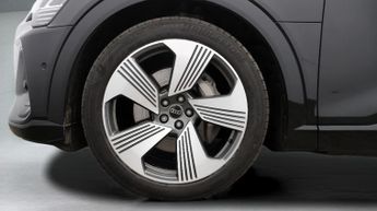 Audi e-tron SPORTBACK QUATTRO S LINE