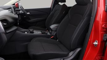 Nissan Qashqai DIG-T ACENTA PREMIUM DCT