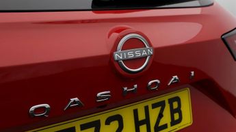 Nissan Qashqai DIG-T ACENTA PREMIUM DCT