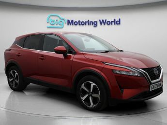 Nissan Qashqai DIG-T N-CONNECTA DCT