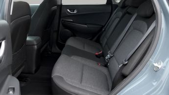 Hyundai KONA PREMIUM
