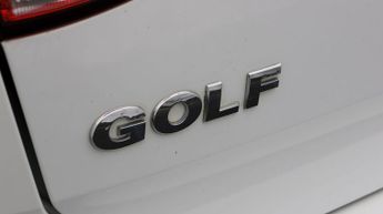 Volkswagen Golf SE TDI BLUEMOTION TECHNOLOGY DSG