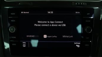 Volkswagen Golf SE TDI BLUEMOTION TECHNOLOGY DSG