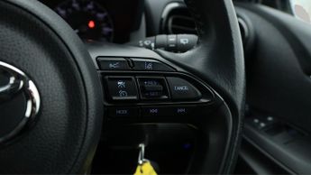 Toyota Yaris ICON