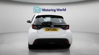 Toyota Yaris ICON