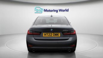 BMW 3 Series 330E SPORT PRO