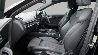 Audi A4 Avant AVANT TFSI S LINE BLACK EDITION