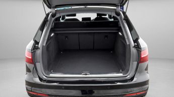 Audi A4 Avant AVANT TFSI S LINE BLACK EDITION