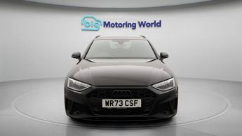 Audi A4 Avant AVANT TFSI S LINE BLACK EDITION