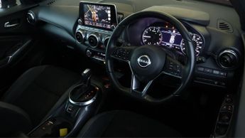 Nissan Juke DIG-T N-CONNECTA DCT