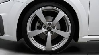 Audi TT TFSI S LINE