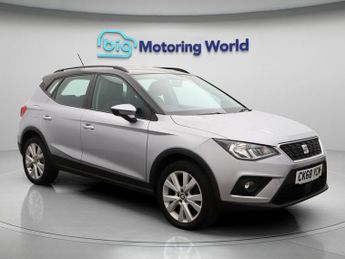 SEAT Arona TSI SE TECHNOLOGY