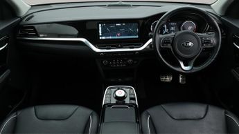 Kia Niro 4 PLUS