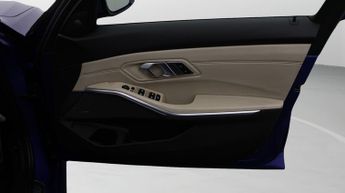 BMW 3 Series 320D M SPORT