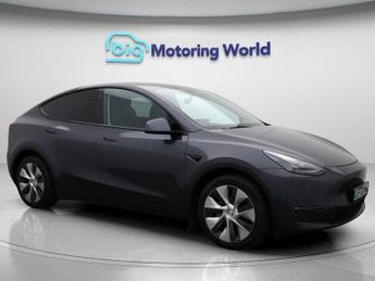 Tesla Model Y LONG RANGE AWD