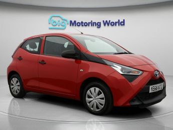 Toyota AYGO VVT-I X