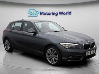 BMW 118 118I SPORT