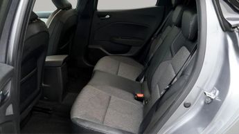 Renault Clio TECHNO E-TECH