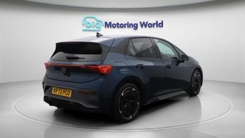 CUPRA Born V3