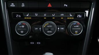 Volkswagen T-Roc R-LINE TSI EVO DSG