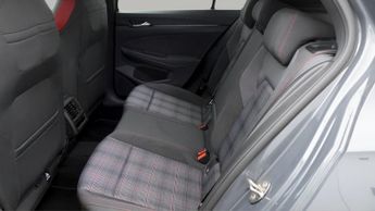 Volkswagen Golf GTI TSI DSG