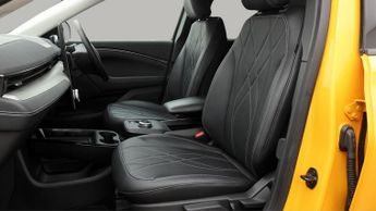 Ford Mustang Mach-E BASE