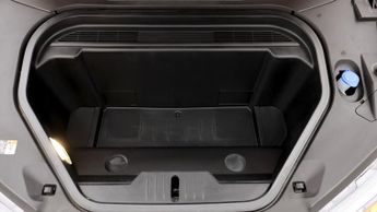 Ford Mustang Mach-E BASE