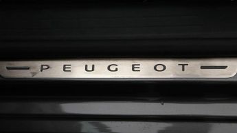 Peugeot 208 PURETECH GT S/S