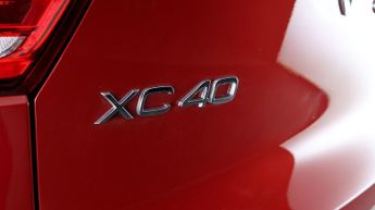 Volvo XC40 RECHARGE TWIN AWD