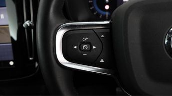 Volvo XC40 RECHARGE TWIN AWD