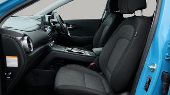 Hyundai KONA PREMIUM