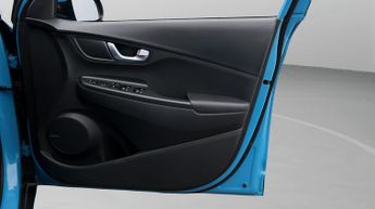 Hyundai KONA PREMIUM